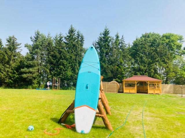 Kalinowy Sad Domki Z Jacuzzi I Sauna Mikołajki Exterior photo
